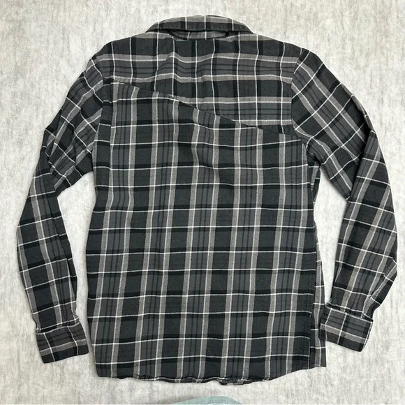 Volcom Plaid Button Up - Picture 2 of 3